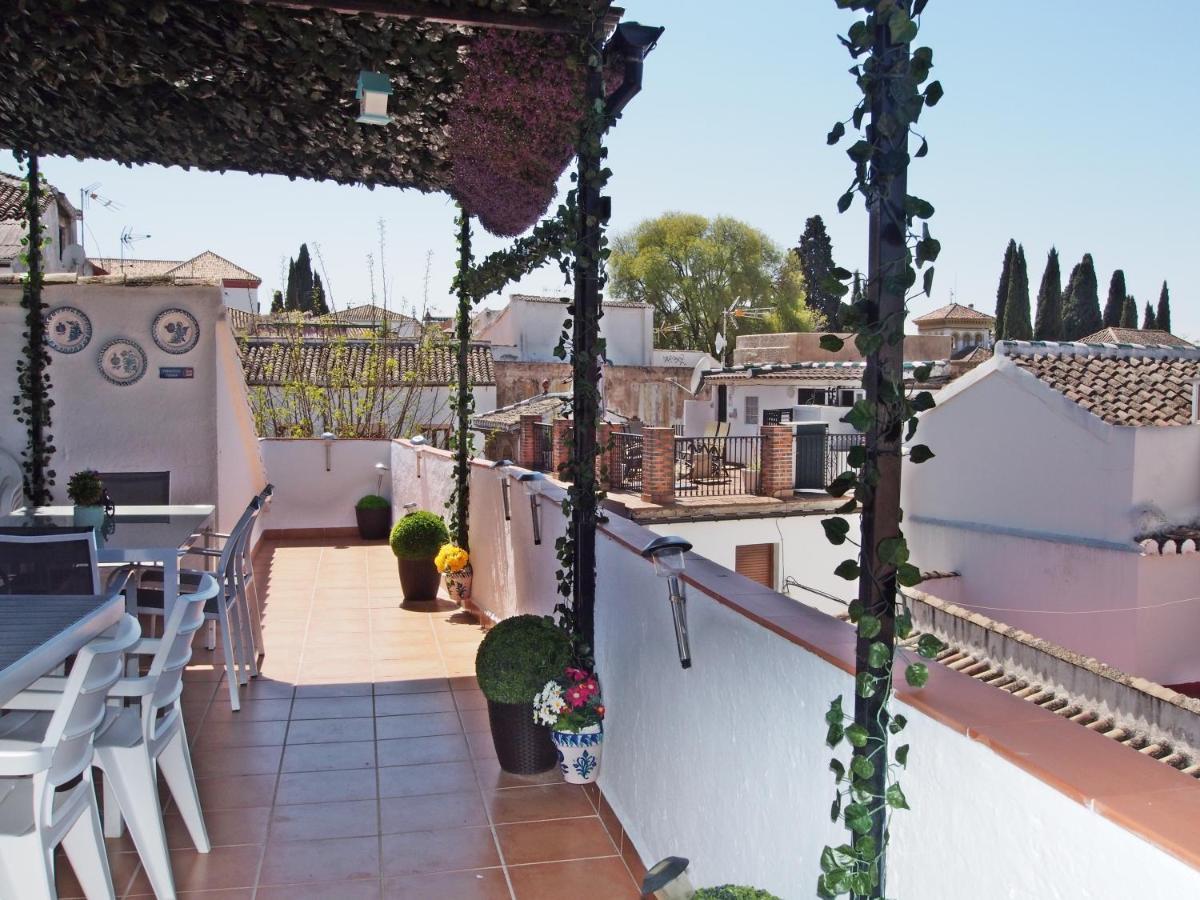 Madinat Garnata, Parking & Rooftop Terrace Гранада Экстерьер фото